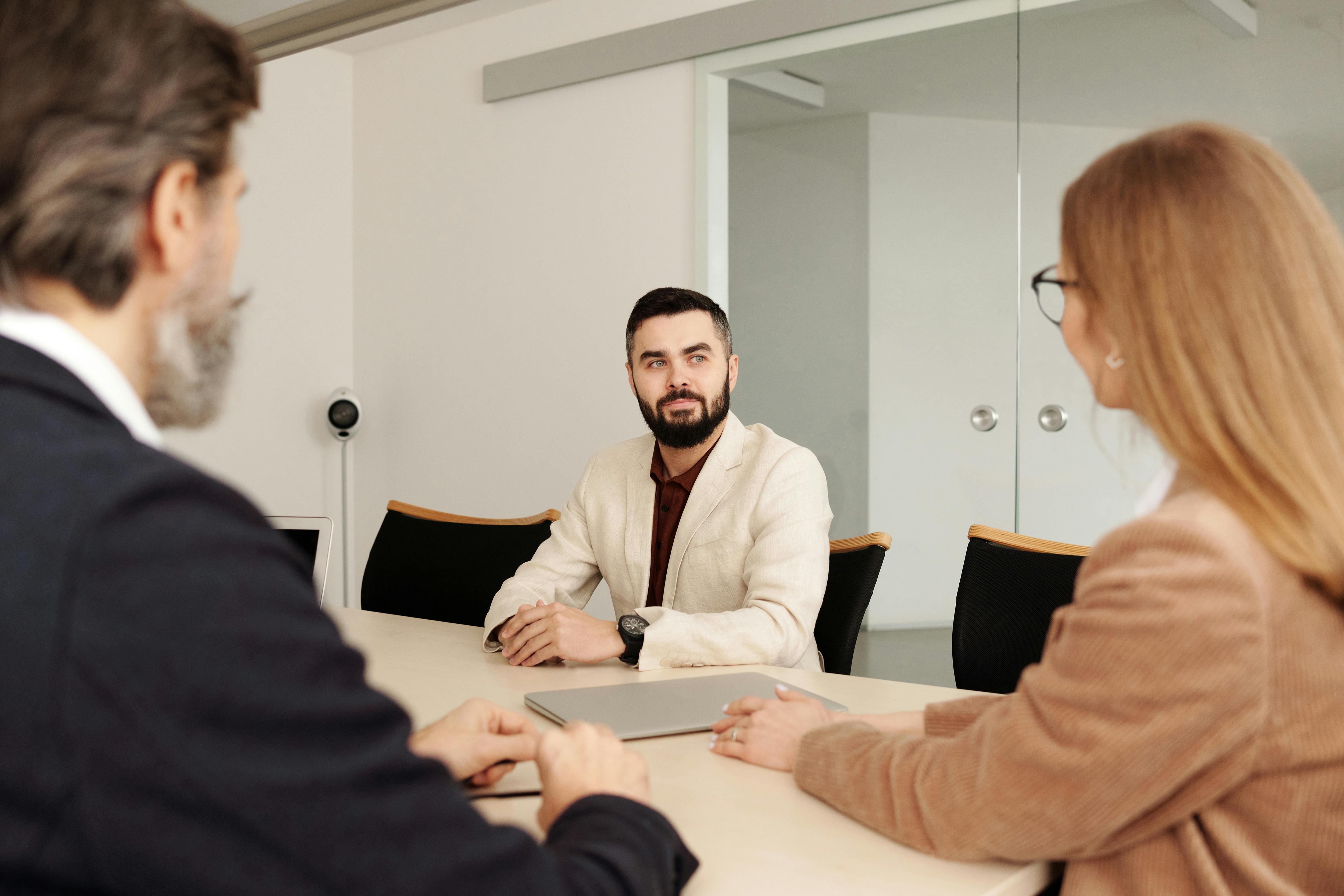 Calm strategy table discussion with a business team.